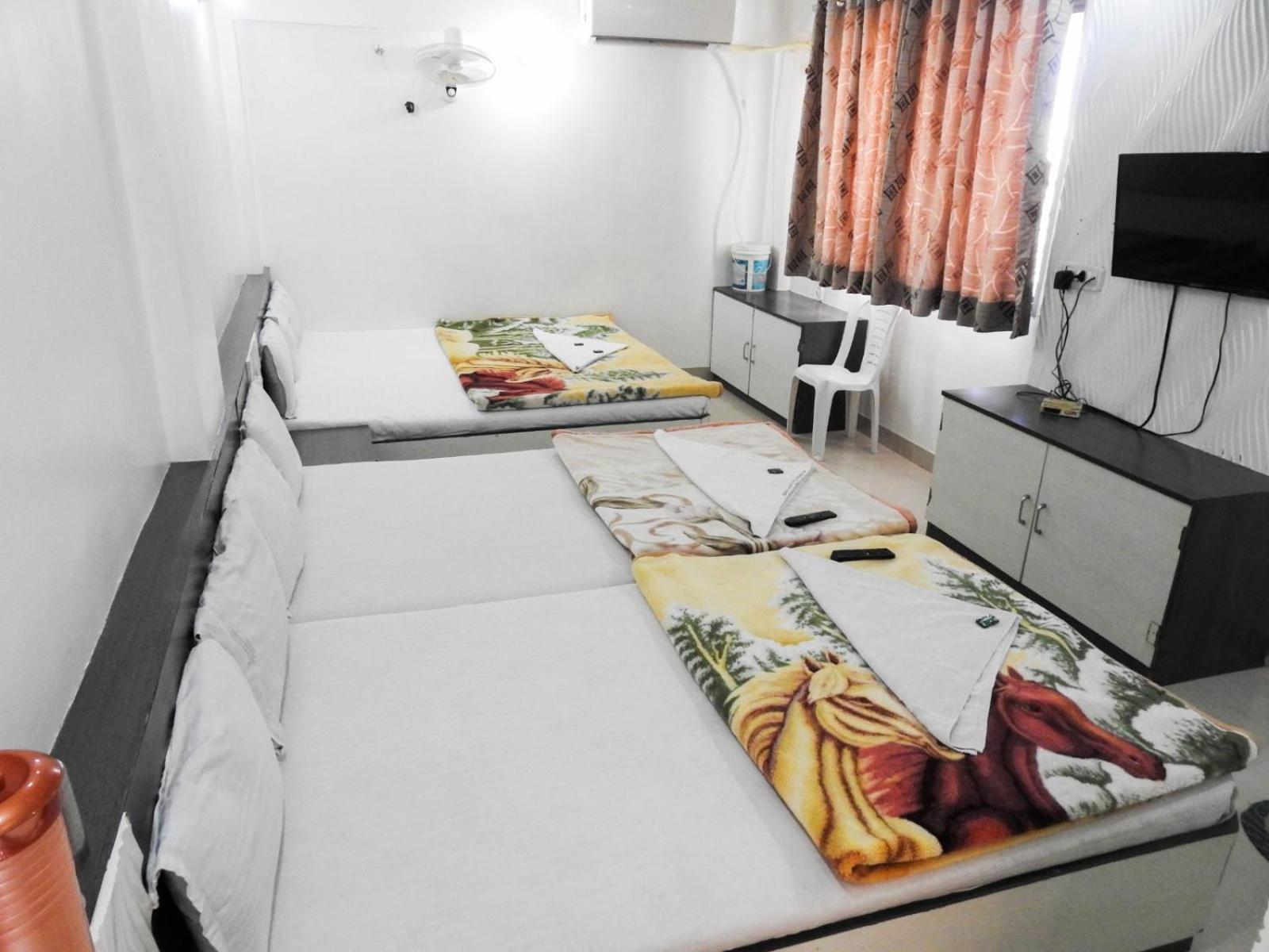 Hotel Shri Sai Darshan Shirdi Exterior foto